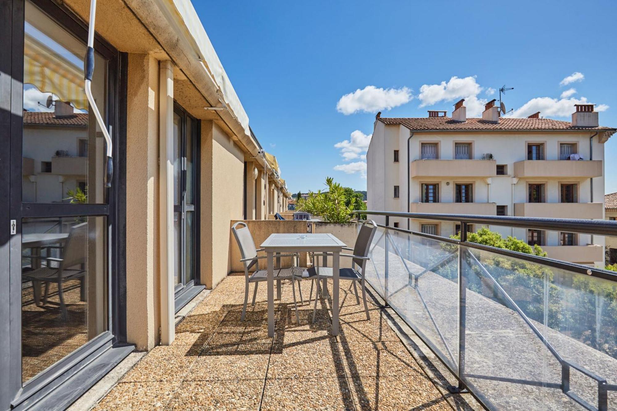 Appart Hotel Odalys City Aix En Provence Les Floridianes Aix-en-Provence Buitenkant foto